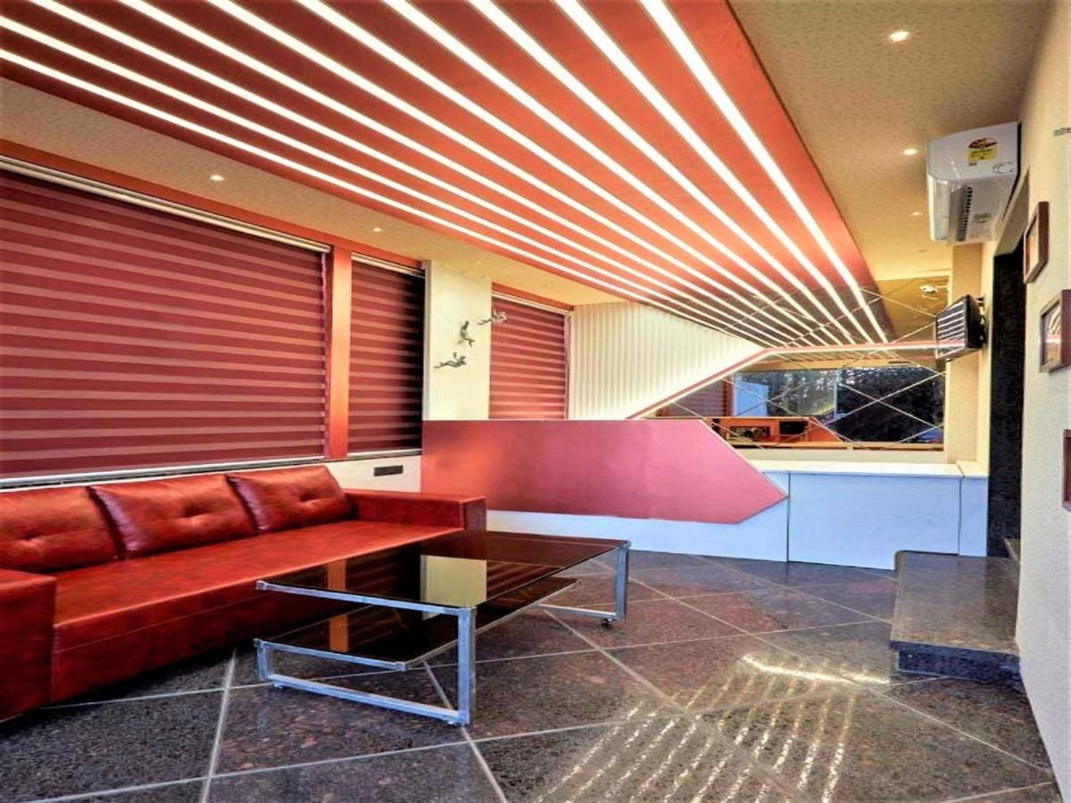 Hotel Rose Gold Ahmednagar Eksteriør billede