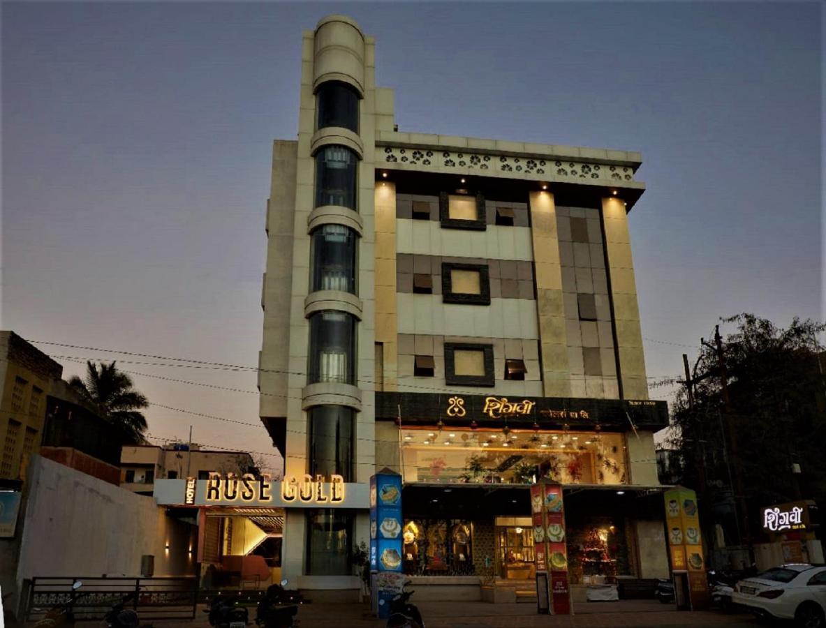 Hotel Rose Gold Ahmednagar Eksteriør billede